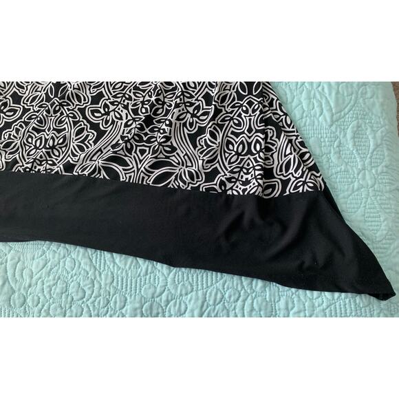 RAFAELLA COLD SHOULDER BLOUSE WOMENS, 3X, BLACK WHITE GEOMETRIC, ROUND NECK NWOT - Picture 6 of 12